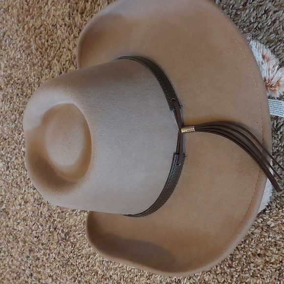 100% wool soft Cowboy Hat - NWOT main image 11